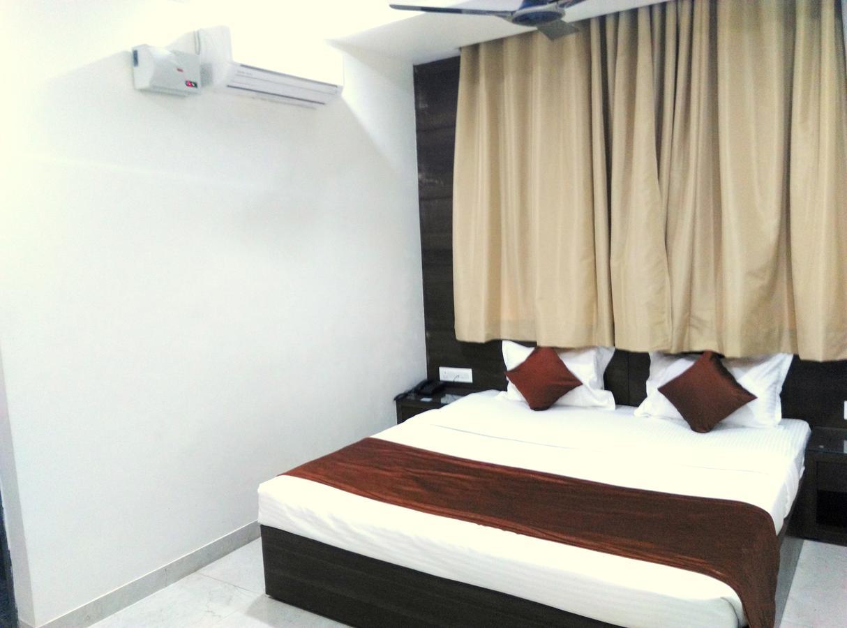 Hotel Tilak Bhopal Exterior foto
