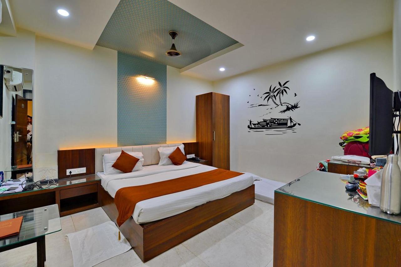 Hotel Tilak Bhopal Exterior foto